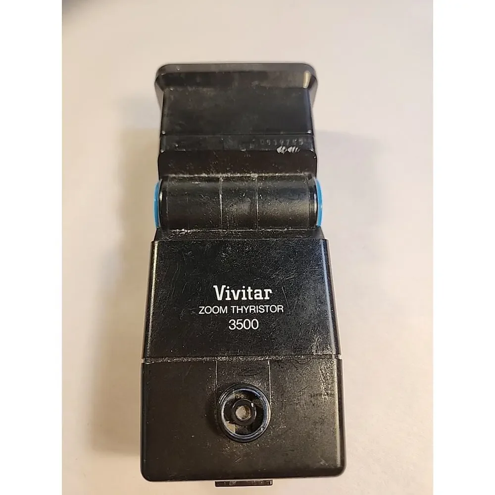 Vivitar Zoom Thyristor 3500 Flash